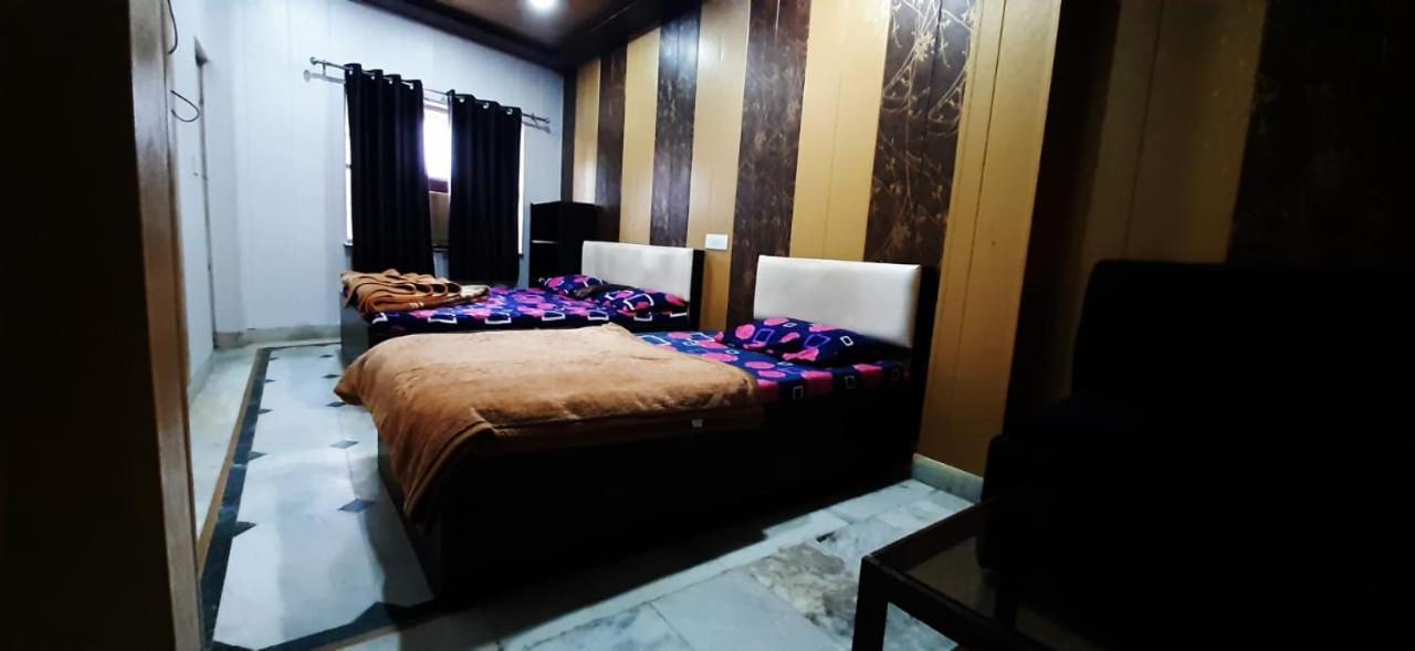 Hotel Divya Ришикеш Номер фото